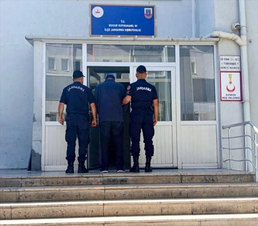 FETÖ Firarisi Cenaze Töreninde Yakayı Ele Verdi