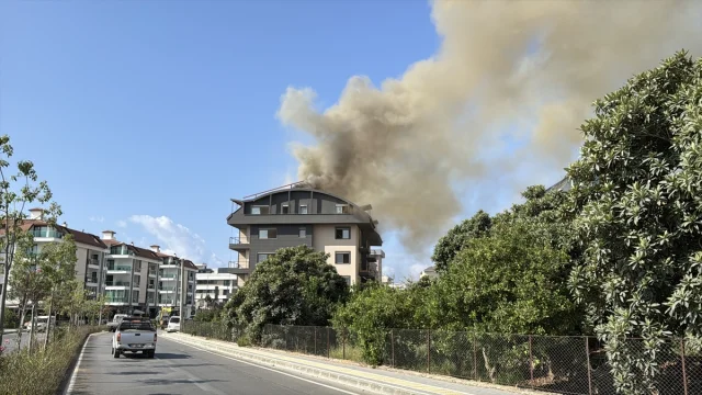 Alanya'da İnşaat Halindeki Binada Yangın Paniği