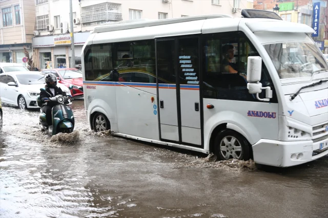 Adana'da Sel Tehlikesi Kapıda mı?