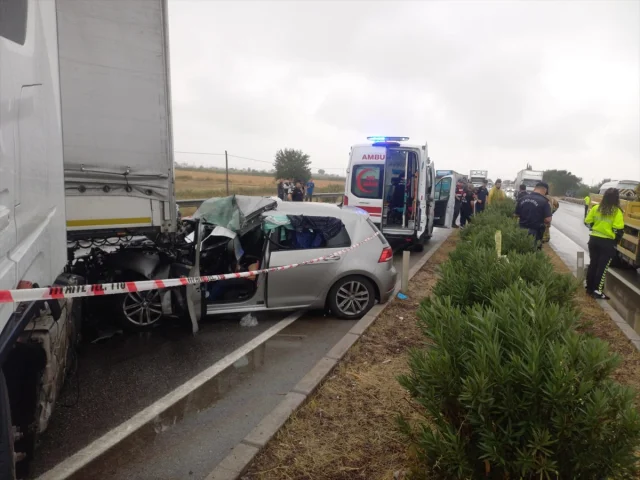 Manisa'da Feci Kaza! 1 Kişi Hayatını Kaybetti, Can Pazarı Yaşandı