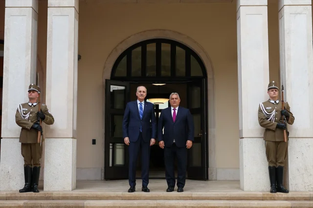 TBMM Başkanı Kurtulmuş'tan Macaristan Ziyaretinde Çarpıcı Mesajlar