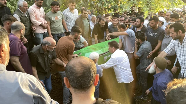 Hatay'da Trafik Kazası: Kontrolden Çıkan Araç Can Aldı