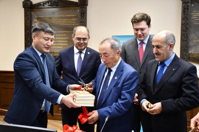 Çanakkale Savaşları'nın Anlatıldığı Eser Türk Dünyasında Buluştu