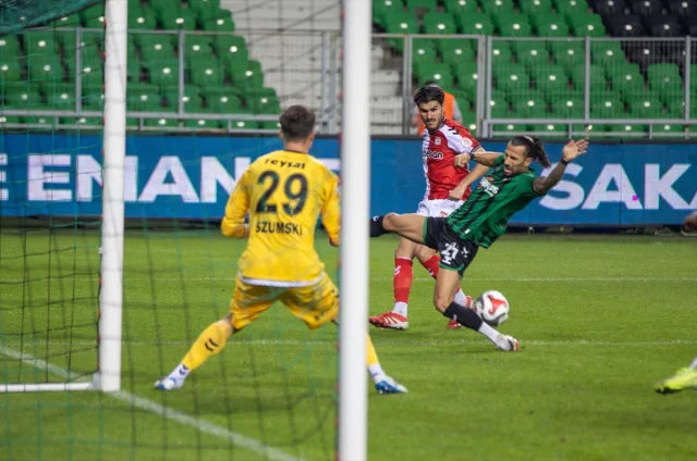 Sakaryaspor ile Sivasspor Arasında Gol Sesi Çıkmadı