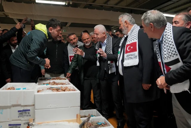 Balıkçıların Gazze İçin Yaptığı Büyük Bağış Herkesi Duygulandırdı
