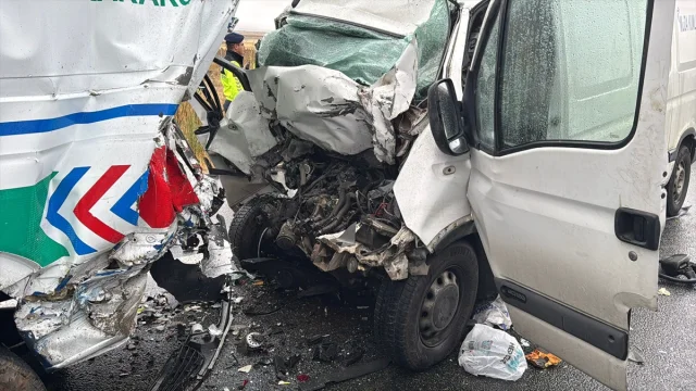 Aksaray'da Korkunç Trafik Kazası Şehitlere Yol Açtı