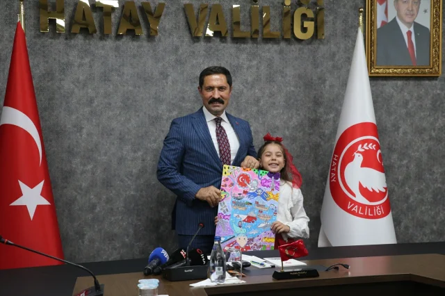 8 Yaşındaki Sanatçının Başarısı Göz Kamaştırdı