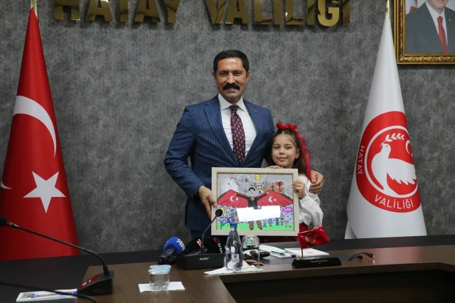 8 Yaşındaki Sanatçının Başarısı Göz Kamaştırdı