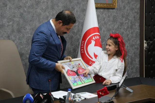 8 Yaşındaki Sanatçının Başarısı Göz Kamaştırdı