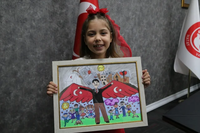 8 Yaşındaki Sanatçının Başarısı Göz Kamaştırdı