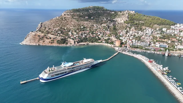 Marella Discovery 2 İle Alanya'ya Turist Akını: Rakamlar Şaşırtıyor