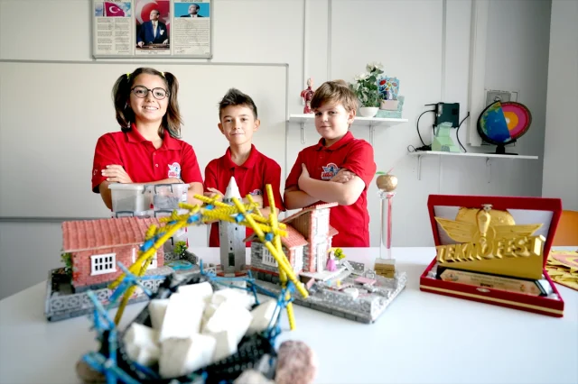 Genç Mucitler Deprem Riskine Karşı Yenilikçi Çözüm Geliştird...