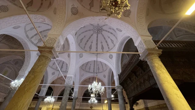 Gürcü Cami'nin Gizemli Çini Sanatı Yüzyıllar Boyunca Hayran Bırakıyor