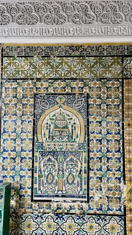 Gürcü Cami'nin Gizemli Çini Sanatı Yüzyıllar Boyunca Hayran Bırakıyor