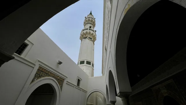Gürcü Cami'nin Gizemli Çini Sanatı Yüzyıllar Boyunca Hayran Bırakıyor