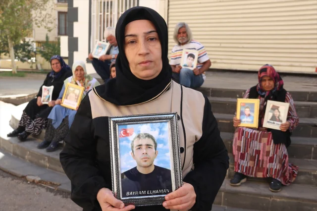 Diyarbakır Annelerinin Azmi Tüm Türkiye'yi Sarsıyor