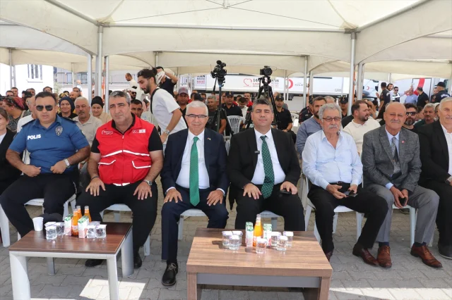 Türk Kızılaydan Adana’da Girişimci Çiftçilere Büyük Destek