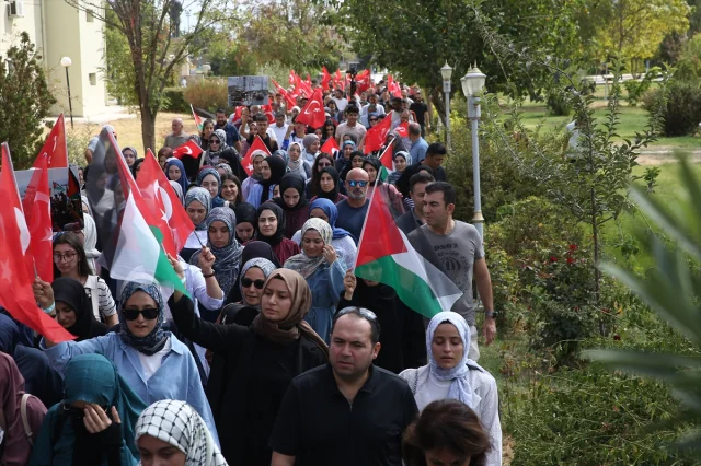 Adıyaman Üniversitesinde Gazze Yürüyüşü: Binlerce Ses Tek Yürek Oldu