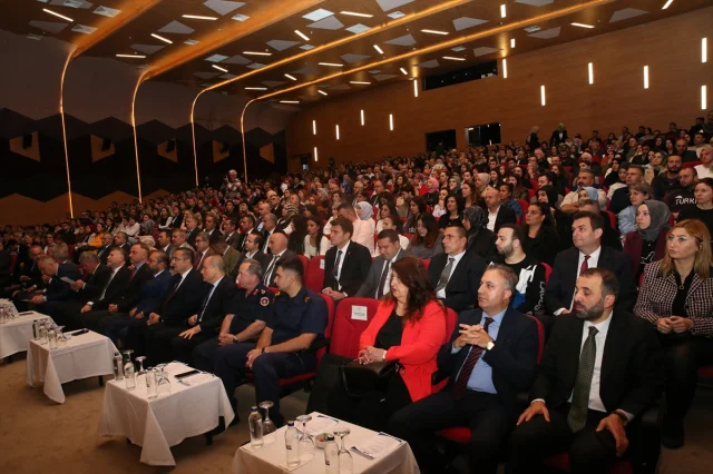 Rize'de Eğitim Dünyasına Yeni Bir Soluk: İlham Veren Forum