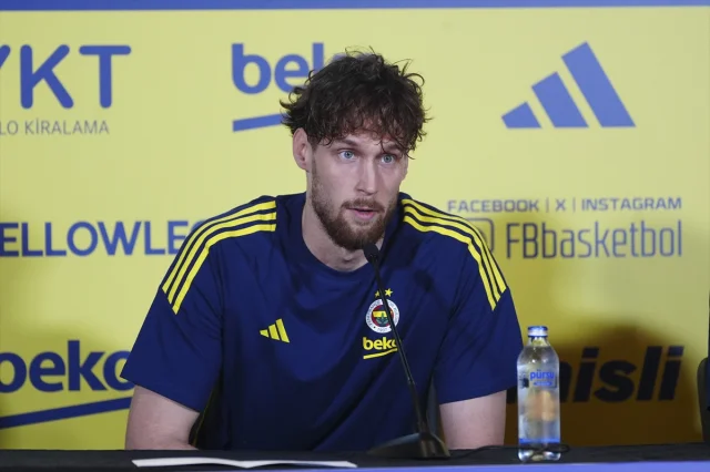 Fenerbahçe Beko Yeni Sezona İddialı Başlıyor: Heyecan Dorukta