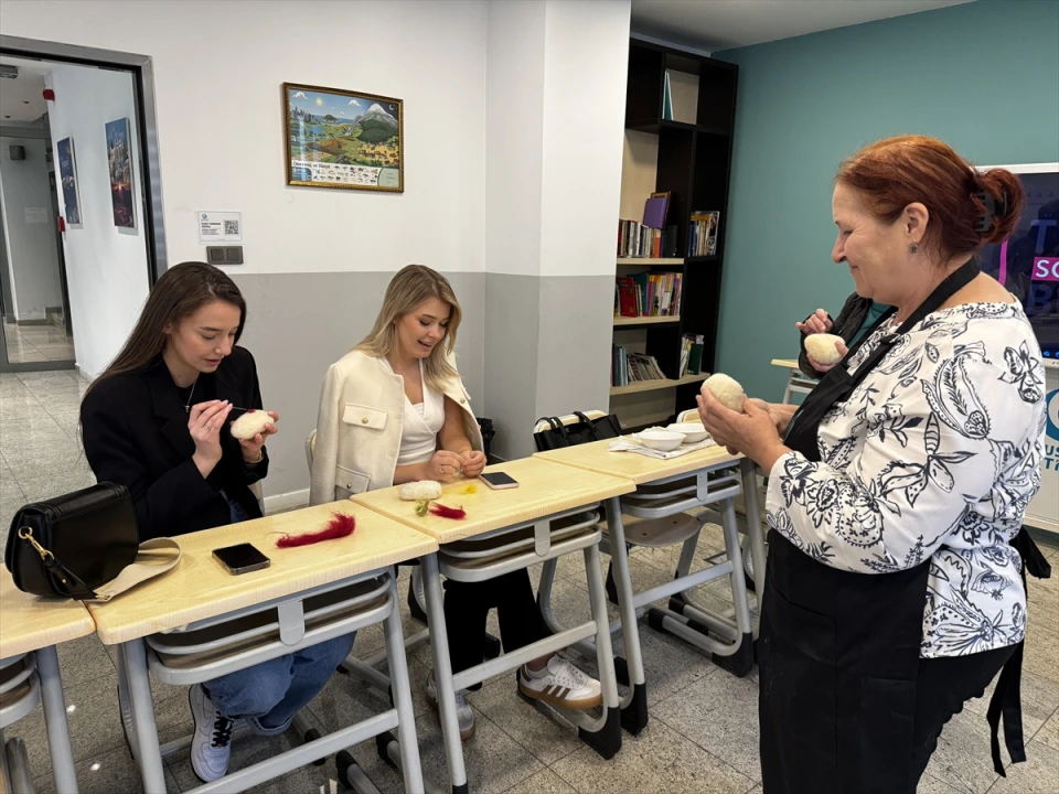 Bosna Hersek'te Türk Sesi: Yunus Emre Enstitüsü'nden Kültür Buluşması