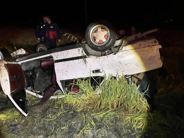 Sinop'ta Şoke Eden Kaza: Araç Tarlaya Devrildi, Can Kaybı Va...