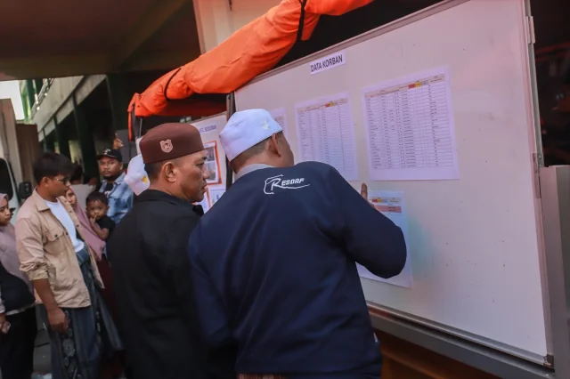Endonezya'da Çöken Okul Binası İçin Yarış Zamanı: Arama Kurtarma Çalışmaları Yükseliyor