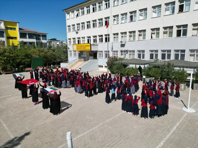 Şanlıurfa'da Öğrencilerden Gazze İçin Görkemli Destek