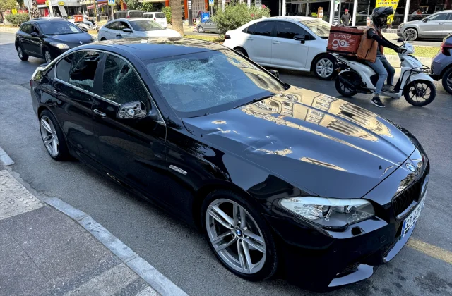 Mersin'de Şoke Eden Olay: Araçlara Saldıran 5 Kişi Yakalandı