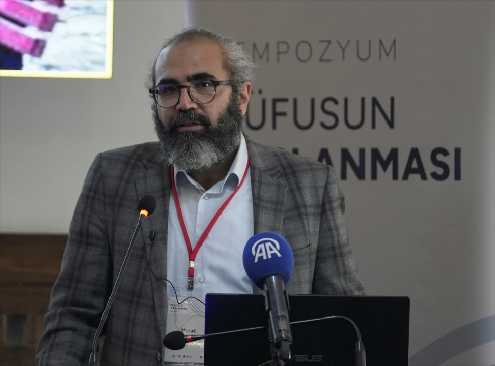 Uzun Yaşamın Getirdiği Sosyal Dönüşümler İstanbul'da Masaya Yatırıldı