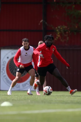 Gençlerbirliği Alanyaspor Maçına Hazırlanıyor: Bu Antrenman...