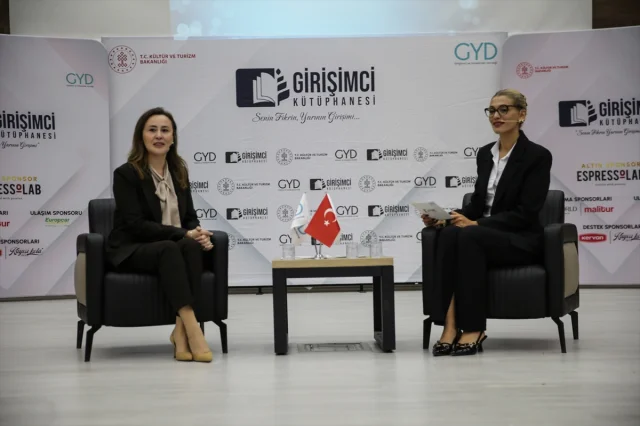 Van'da Girişimcilik İlhamı Yükseliyor: Yeni Nesil Kütüphane Buluşması