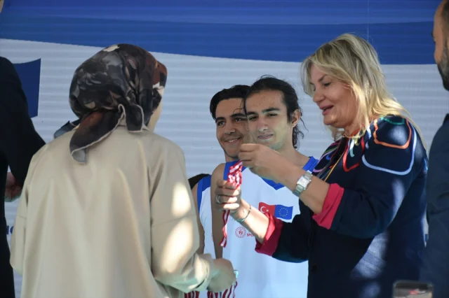 Malatya'da Avrupa Destekli Yenilikçi Spor Tesisleri Hizmete Girdi