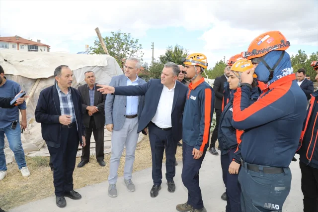 Ankara'da Deprem Riski Taşıyan Bina Çöktü: Yeni Çalışmalar Başlatıldı