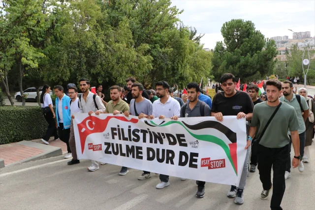 Üniversiteliler Filistin İçin Kilis'te Buluştu