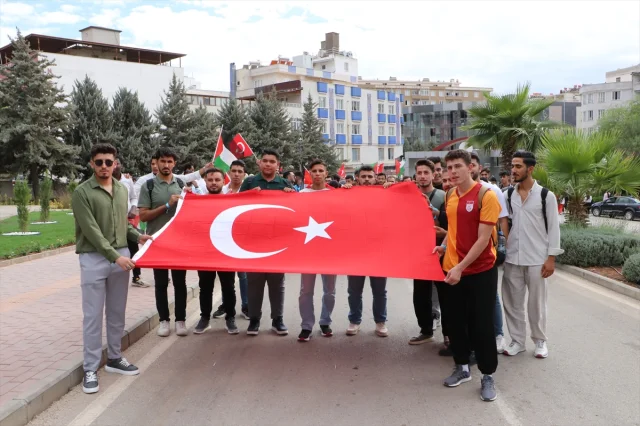 Üniversiteliler Filistin İçin Kilis'te Buluştu