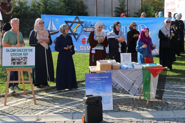 İzmir'den Küresel Dayanışma Mesajı: Gazze İçin Bir Araya Geldiler