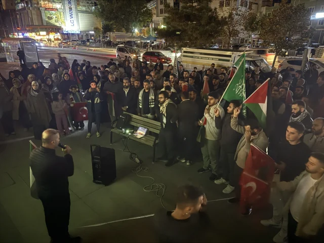 Nevşehir ve Niğde Halkı İsrail'in Filoya Saldırısını Protesto Etti