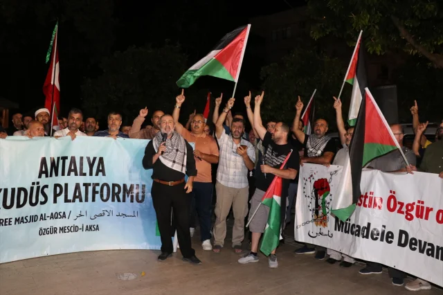 Antalya ve Burdur'da İsrail'e Karşı Birlik Çağrısı