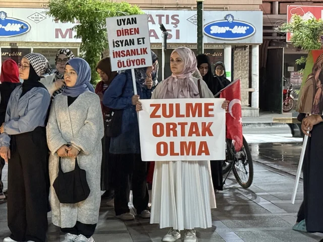 Antalya ve Burdur'da İsrail'e Karşı Birlik Çağrısı