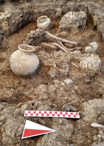 Çayönü Tepesi'nde Tarih Gün Yüzüne Çıkıyor: 8 Mezara Dair Şaşırtıcı Detaylar