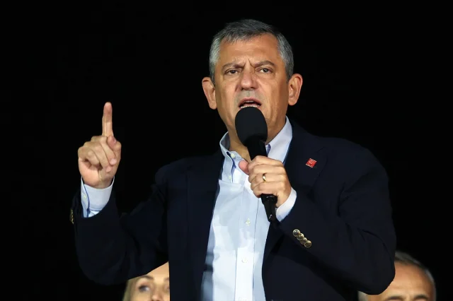 Küçükçekmece'de Özgür Özel'den Çarpıcı Açıklamalar