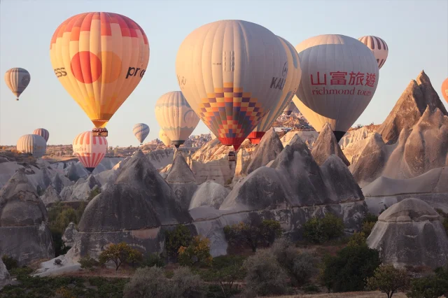 Kapadokya Semalarında Unutulmaz Balon Manzarası