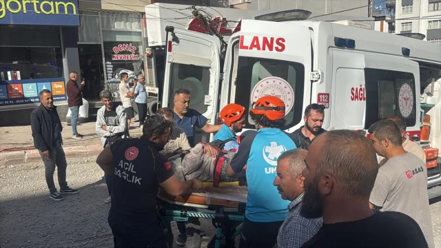 Malatya'da Facia: Kontrollü Kamyonun 15 Araçla Çarpışması Panik Yarattı