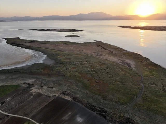 Beyşehir Gölü'ndeki Kuraklık Şaşırtıcı Sonuçlar Doğurdu - Kı...