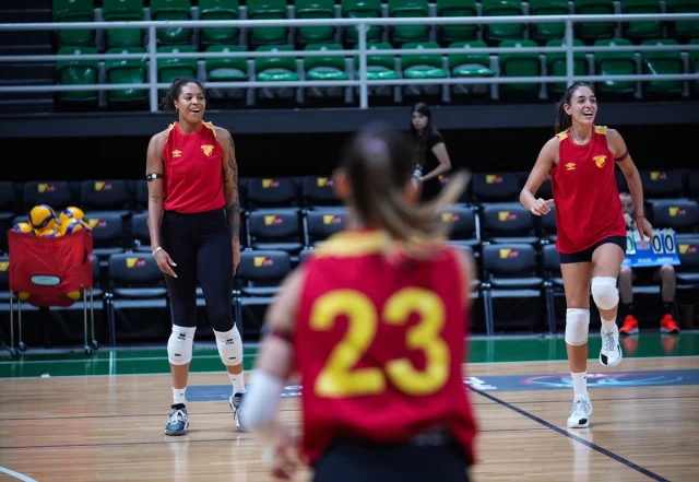 Göztepe'nin Sultanları Yeni Sezonda Büyük Hedefler Peşinde