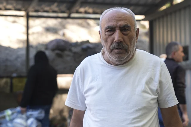 Ankara'da Su Krizi: Mamaklılar Çeşmelerden Su Taşıyor