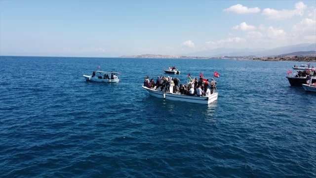 Hatay'da İsrail'e Protesto: Gazze'ye Destek Teknelerden Yansıdı