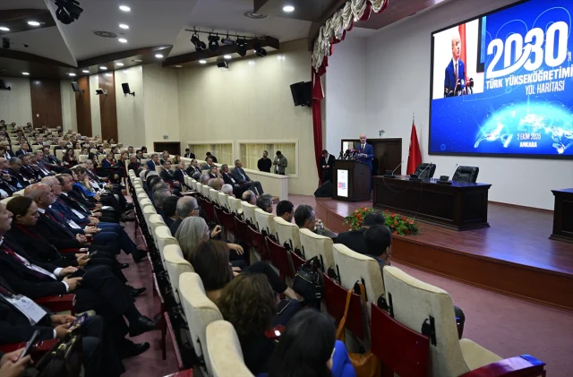 YÖK Başkanı'ndan Akademik Devrim: Üniversitelerde Büyük Değişim Kapıda