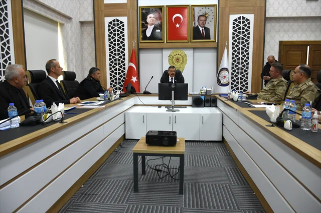 Erzurum'da Artık Herkesin Eli Taşın Altında: Sahipsiz Hayvanlar 112'ye Bildirilecek